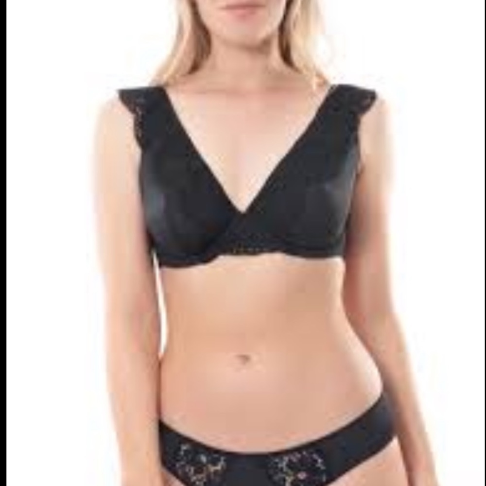 NWT Myla London Parsons Green Lace Bra and Brief Panty Set